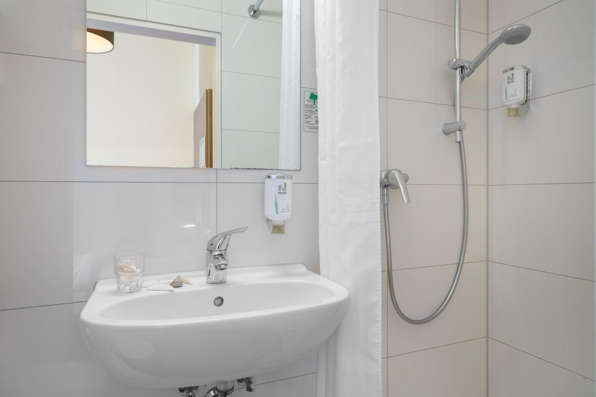 Hotel Alster Hamburg-Harburg Exteriör bild