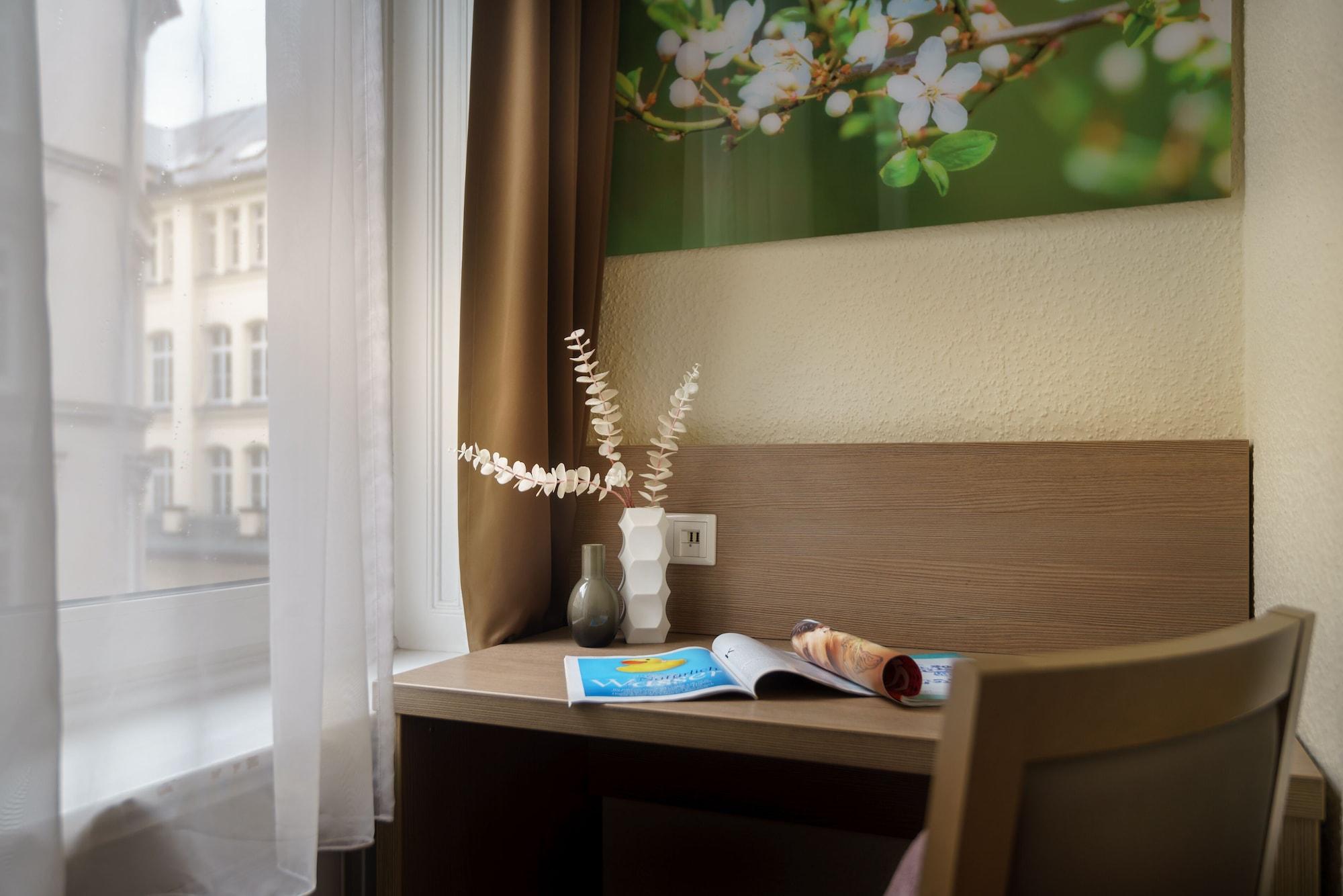 Hotel Alster Hamburg-Harburg Exteriör bild